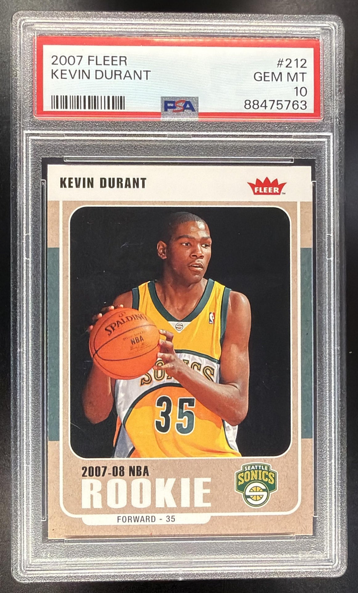 2007-08 Fleer Kevin Durant #212 RC PSA 10
