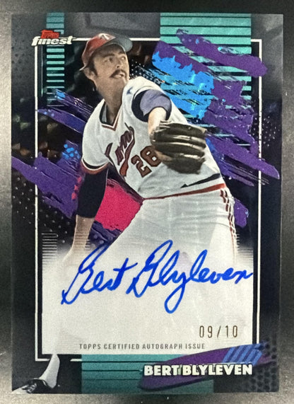2026 Topps Finest Bert Blyleven #FA-BBY Auto Black Geometric Refractor 9/10