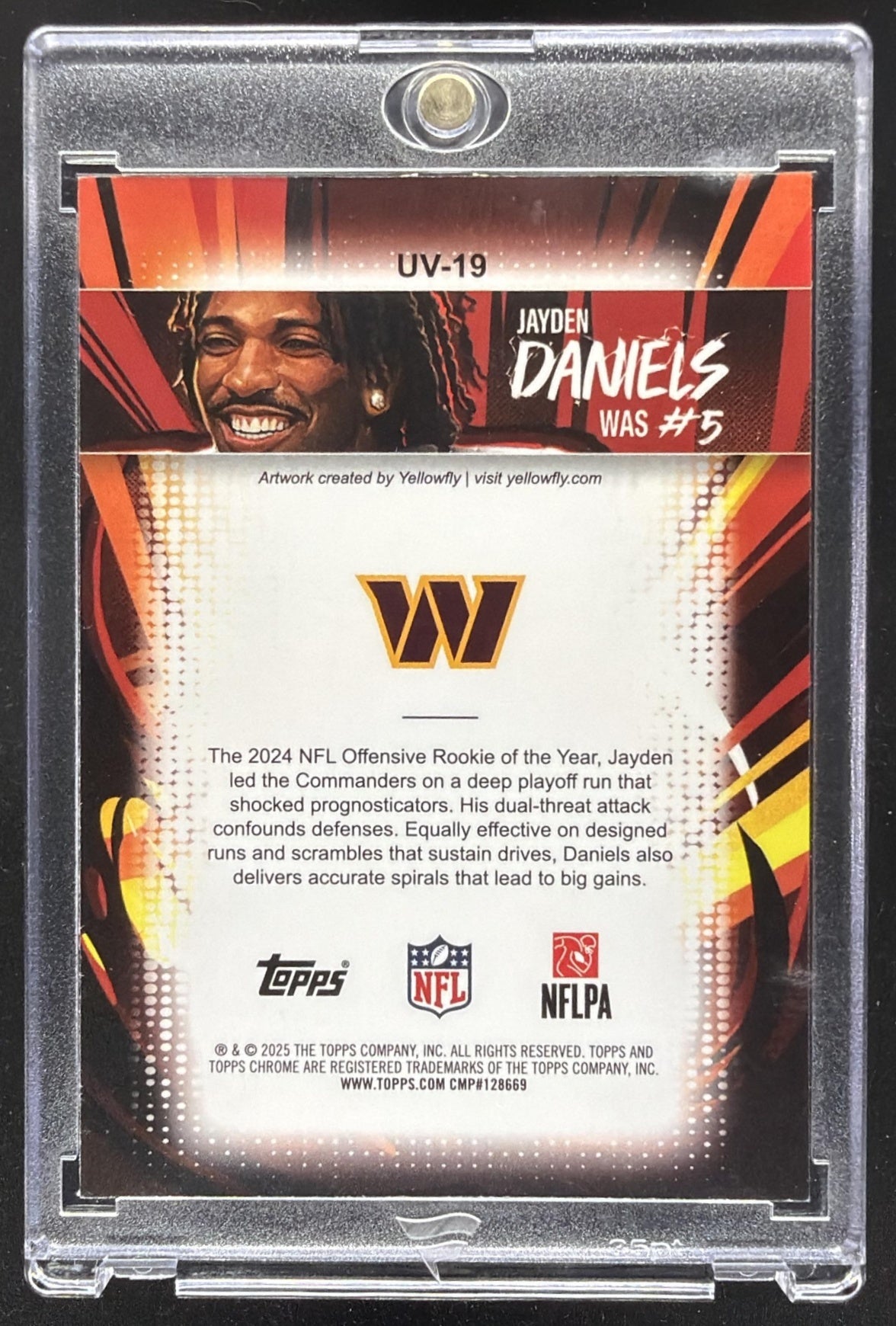 2025 Topps Chrome Jayden Daniels #UV-19 Ultra Violet SSP